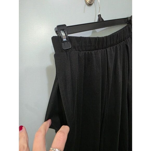 LULAROE Madison Black Solid Pleated Midi Skirt Size Large A-Line Soft Stretch - Picture 4 of 7